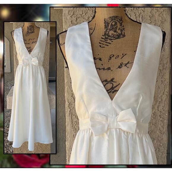 Lulus Ivory Sleeveless Bow Elegant Destiny Sleeveless Bow Midi Dress Size M - Picture 2 of 10